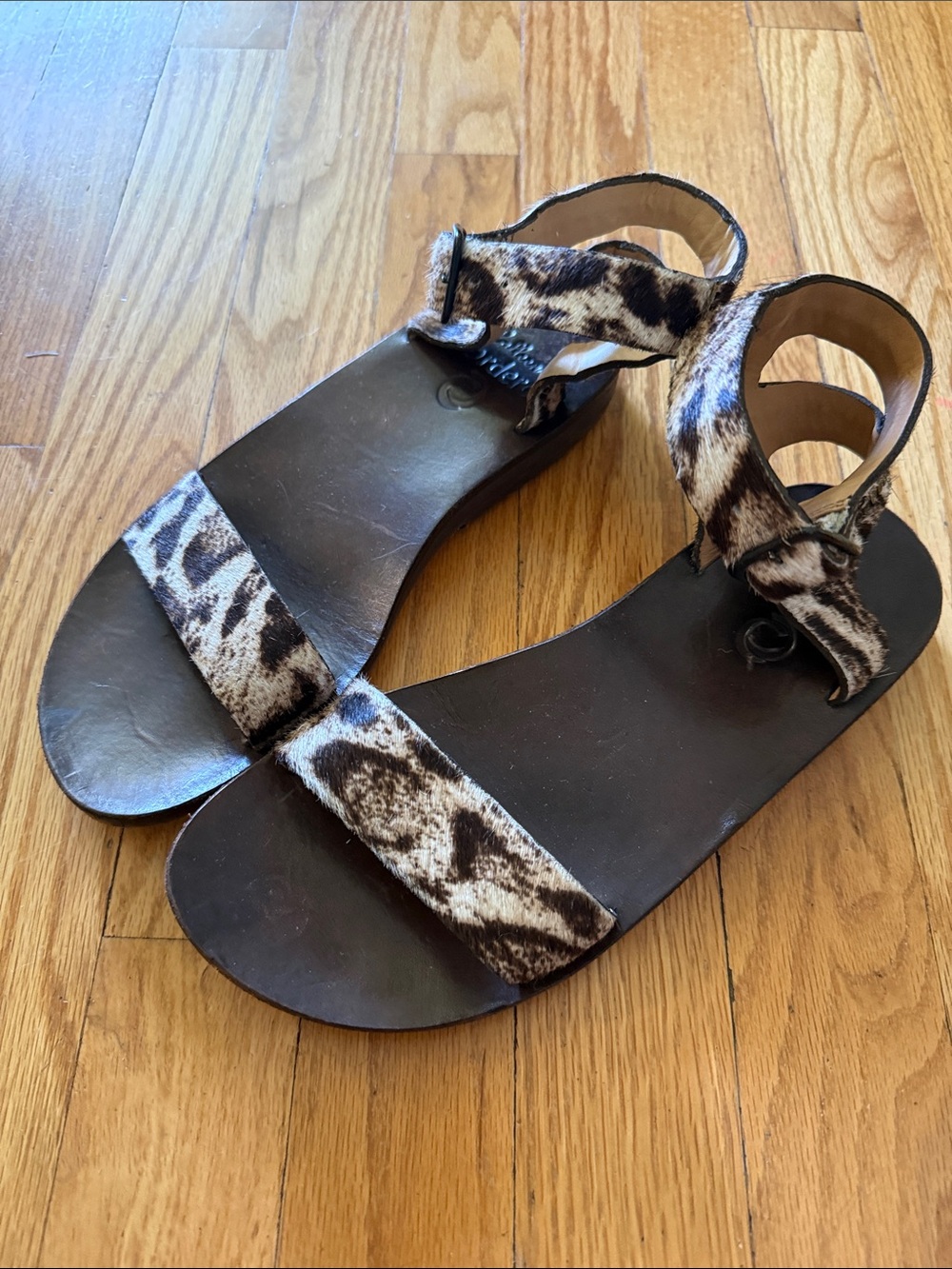 Calleen Cordero 6 Ankle Strap Sandals in Brown Animal Print Pony hair great cond